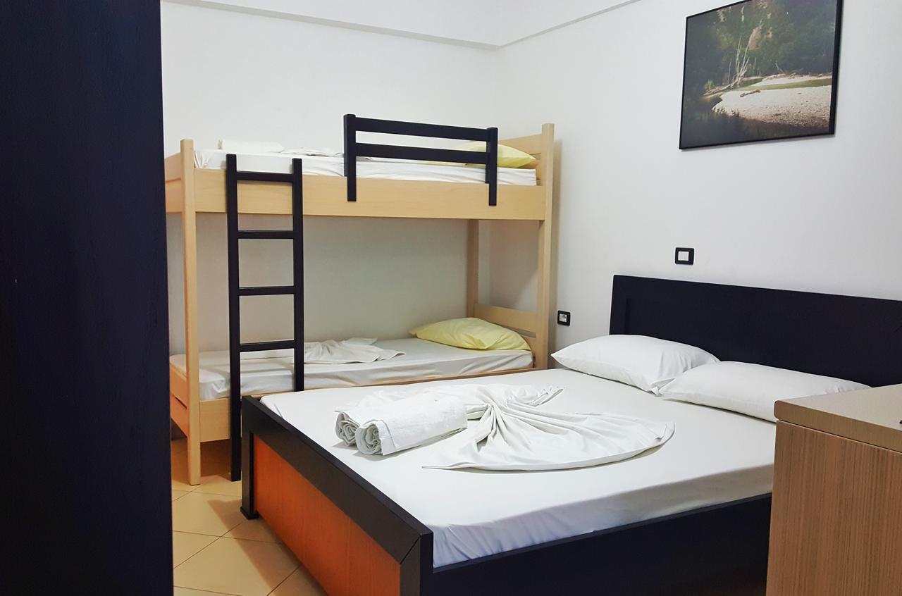 Family Hotel Haruni 사밀 외부 사진